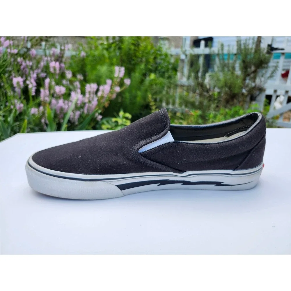 Vans Customs Classic Slip-On Black Canvas Lightning Bolt Mens 10 I.A. Embroidery